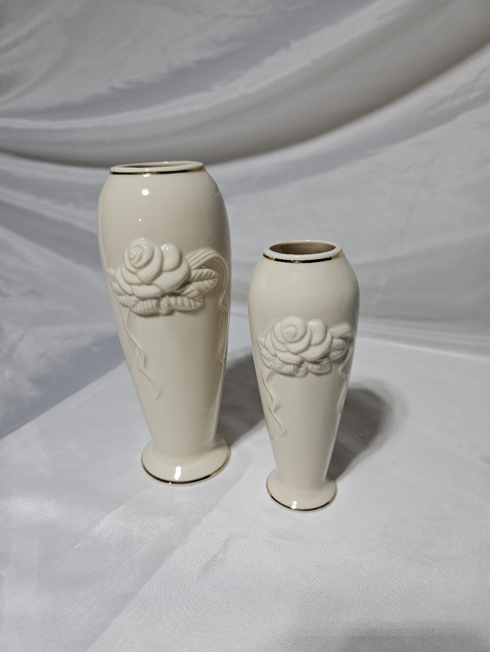 Lenox Porcelain Bud Vase Rosebud Collection 24k Gold Trim Cream 1-6" 1-7.5"
